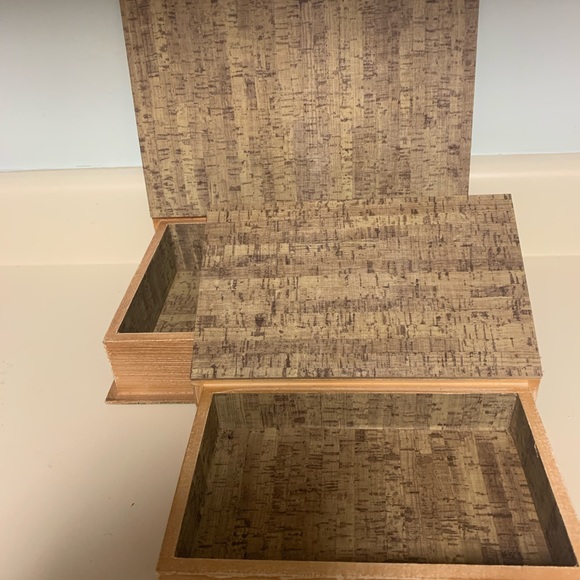 2 book storage container. Antique finish. Elegant for any room. - Picture 2 of 2